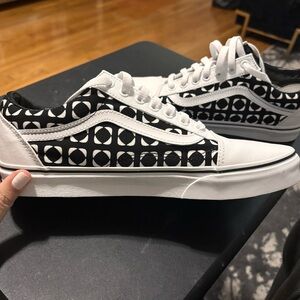 New Women’s  Vans Black and White Checkered sneakers size 10.5